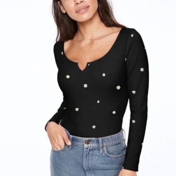 VS Pink Black & White Floral Daisy Bodysuit L - Picture 2 of 5